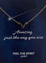 Load image into Gallery viewer, Feel the Spirit Ketting V Goldplated XN004G
