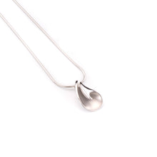 Laden Sie das Bild in den Galerie-Viewer, Gala Design Ketting Cylinder J0135
