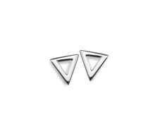 Laden Sie das Bild in den Galerie-Viewer, Jwls4u Oorbellen Earstuds Triangle Silver JE003S
